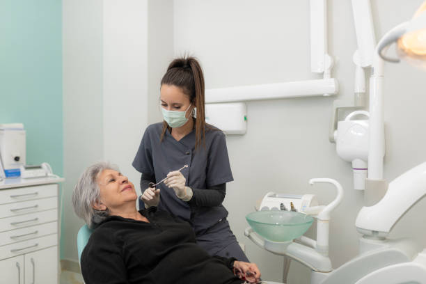 Best Dentist for Tooth Abscess  in Woodson Terrace, MO